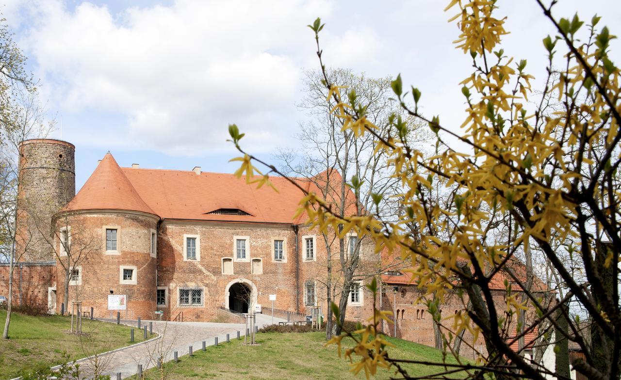 Burghotel Bad Belzig Buitenkant foto